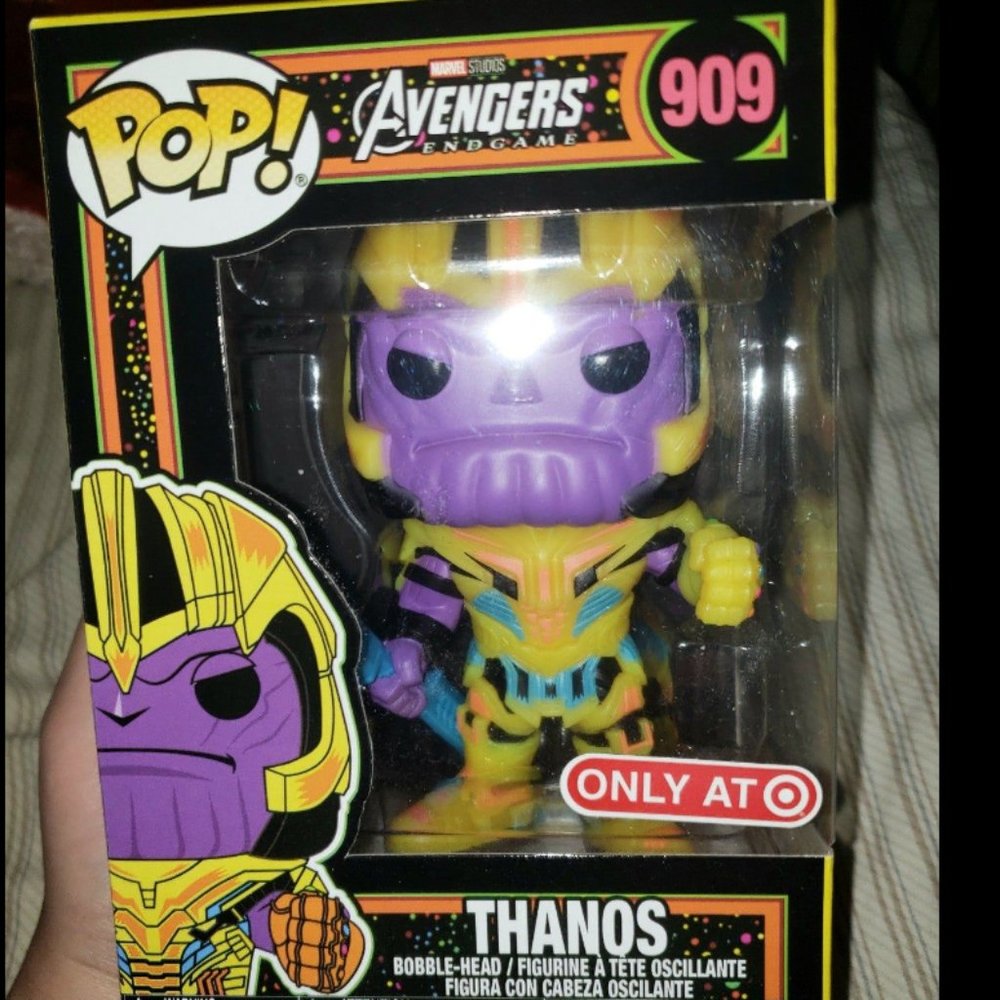 Blacklight Thanos Funko pop